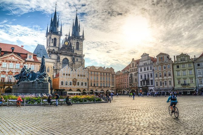 Private Transfer from Berlin to Prague with 4h of Sightseeing - Terezín needs the most careful planning