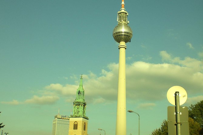 Private Walking Tour Berlin 3 hours: Brandenburg, Historic Center - Key points at a glance