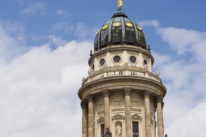Private walking Tour: Berlin Architecture Tour - Kreuzberg and Friedrichshain, where the city feels lived in