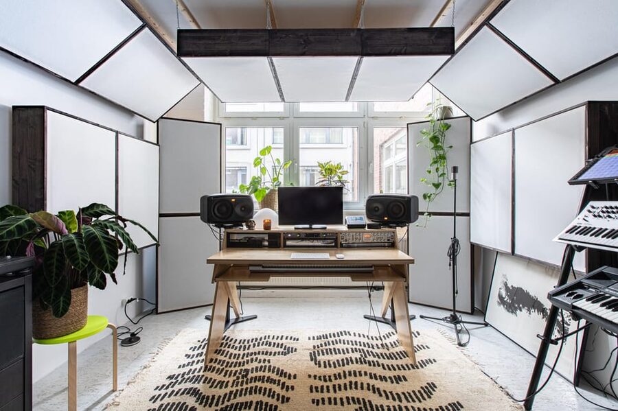 Produce Techno and House Music in Berlin - Practical details before you book