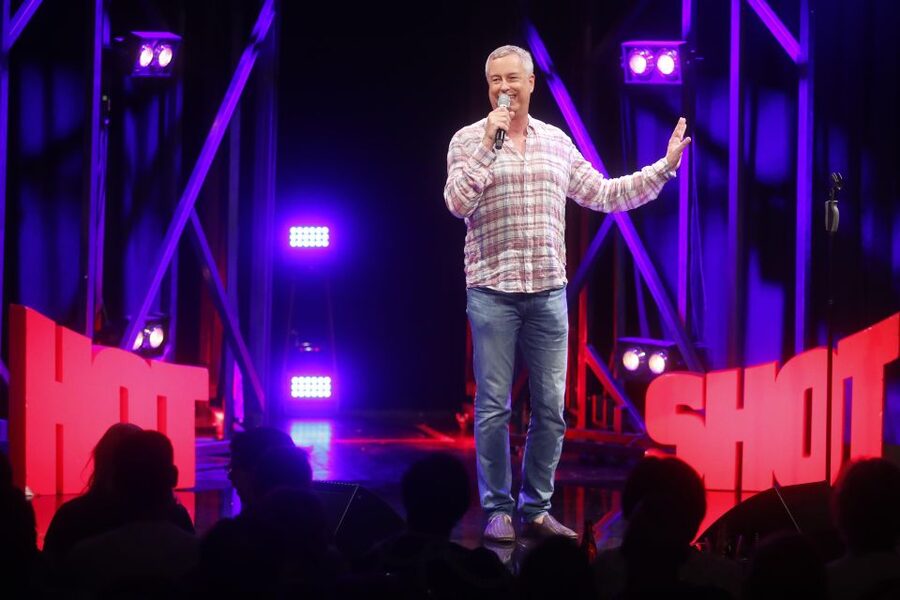 Quatsch Comedy Club Berlin: Quatsch Comedy Hot Shot - A Two-Hour Evening With a Built-In Break