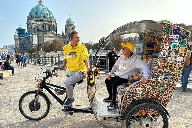 Rickshaw Sightseeing City Tours Berlin - Rikscha Tours - Why a rickshaw works so well in central Berlin