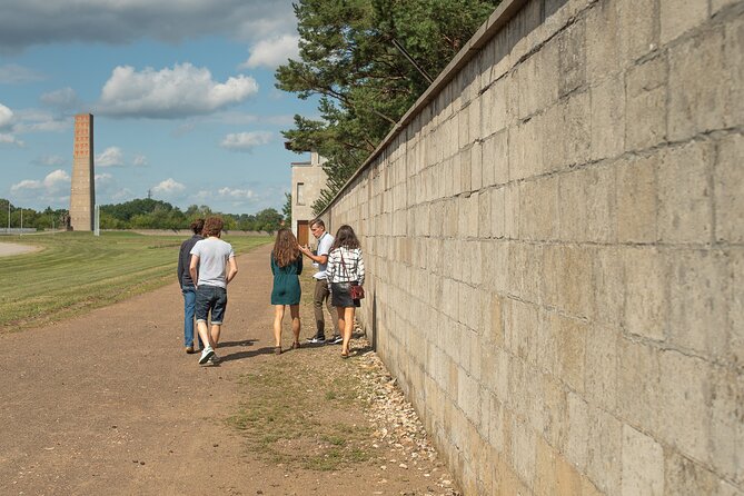Sachsenhausen Concentration Camp Bus Tour in English from Berlin - The commandant’s house and the machinery of control