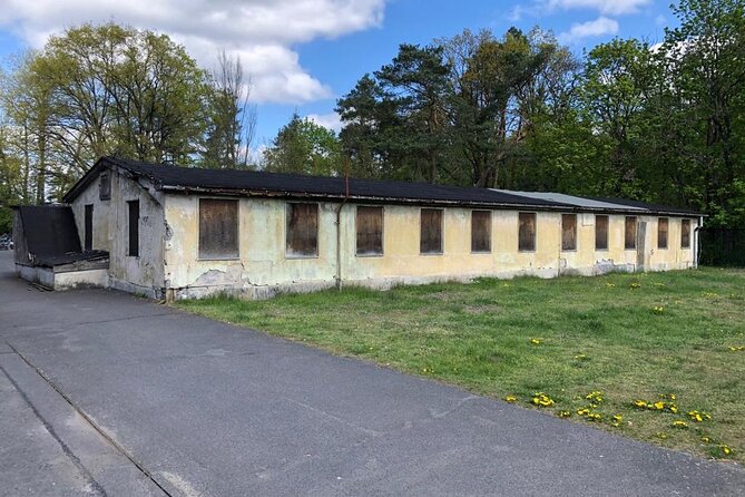 Sachsenhausen concentration Camp (by Private Vehicle) - Which guide might you have?