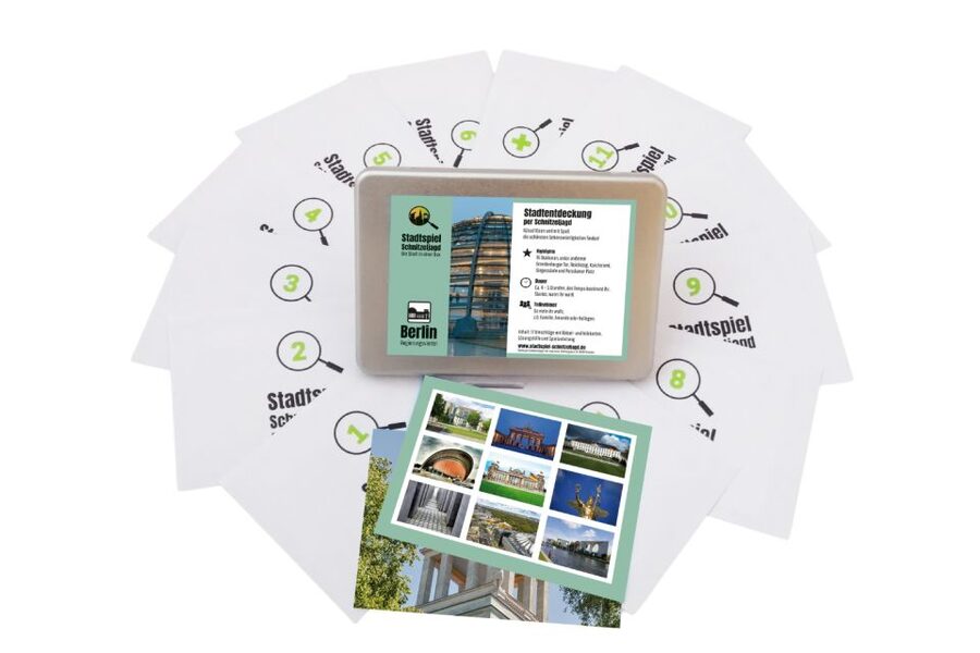 Scavenger Hunt through Berlin's Government District - What $52 means for a group of 10
