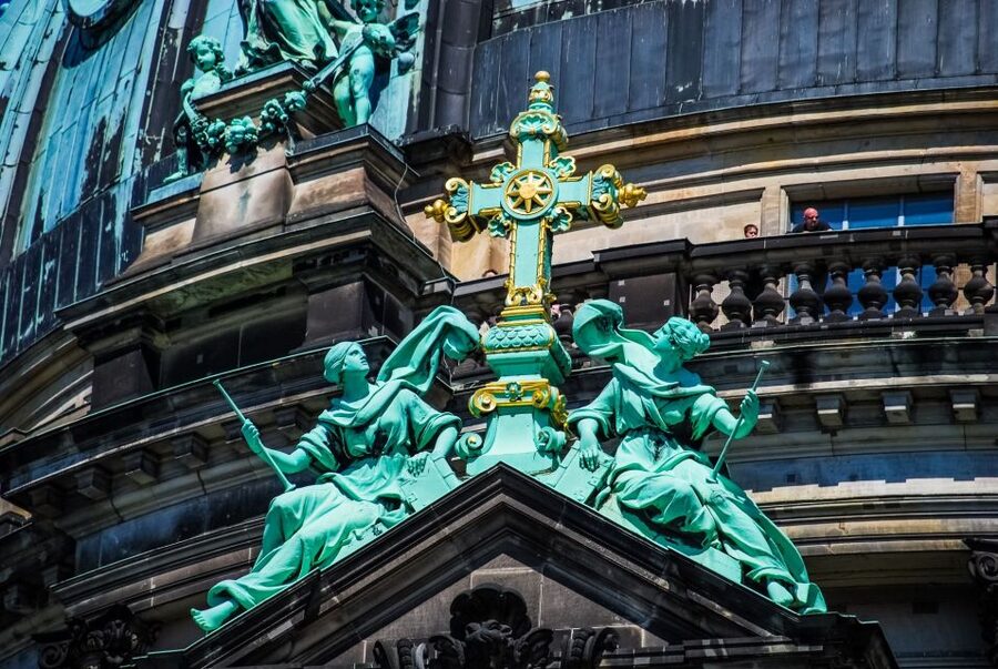 Skip-the-line Berlin Cathedral and Old Town Private Tour - Practical details that affect your day