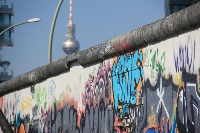 Small-Group Berlin Sightseeing and Food Tour of Prenzlauer Berg and Mitte - Wasserturm and Berlin’s difficult past