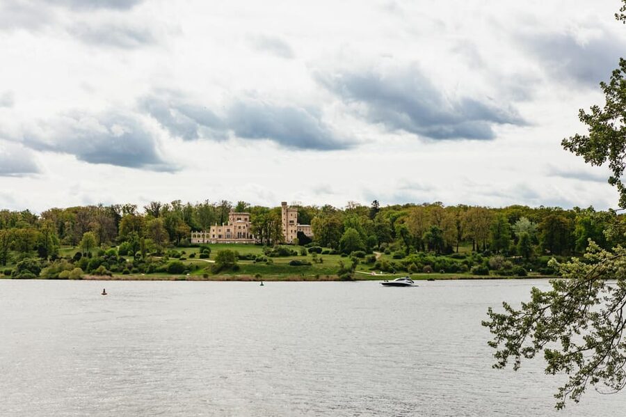 Small group Potsdam: A Journey Through History and Palaces - What the guides add to the experience