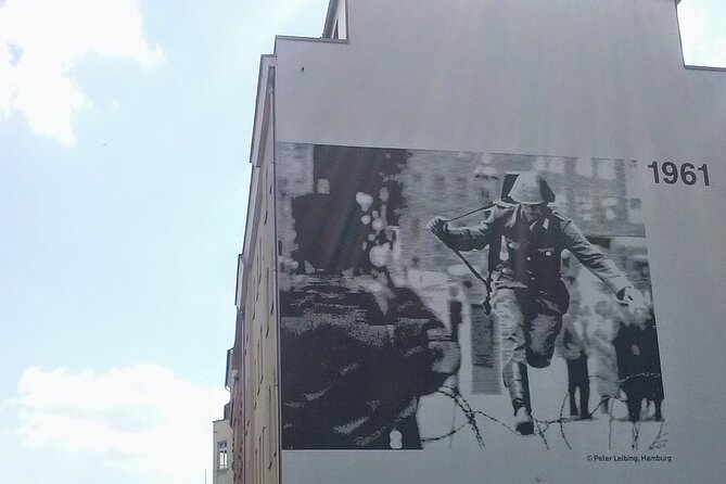 The Berlin Wall / Cold War Berlin (Private 3 Hours Walking Tour) - Guides who make a difficult subject easier
