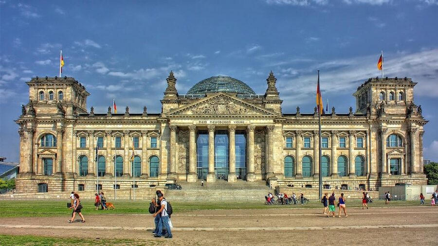 The Best of Berlin Private Guided Tour - Potsdamer Platz and the city rebuilt from ruins