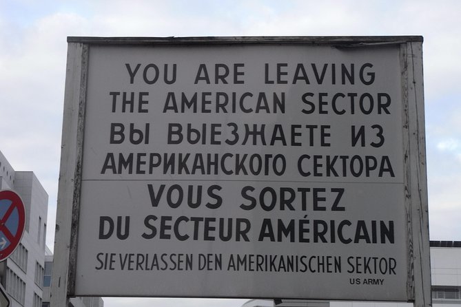 The Cold War and The Wall - Private Tour with Jacob - Potsdamer Platz and the open city after the Wall