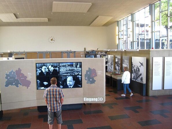 The History of Berlin: WWII PRIVATE Walking Tour With Locals - Brandenburg Gate and the Holocaust Memorial
