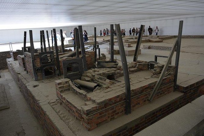 The Memorial Tour: Visit to Sachsenhausen Concentration Camp (licensed guide) - Meeting beside Brandenburg Gate at 10:00 a.m.