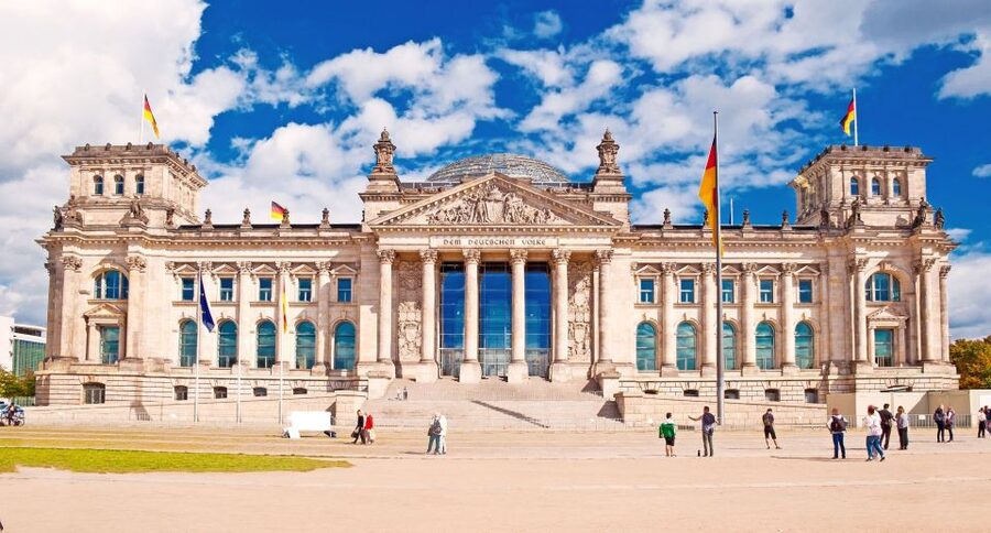Third Reich and the Holocaust in Berlin Private Guided Tour - The guide makes the difference