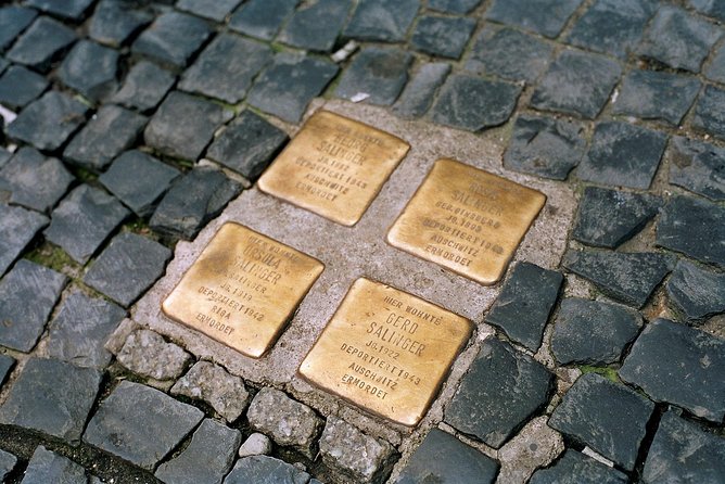 Third Reich Berlin Walking Tour with a French-Speaking Guide - Auguststrasse, schools, and children caught in the persecution