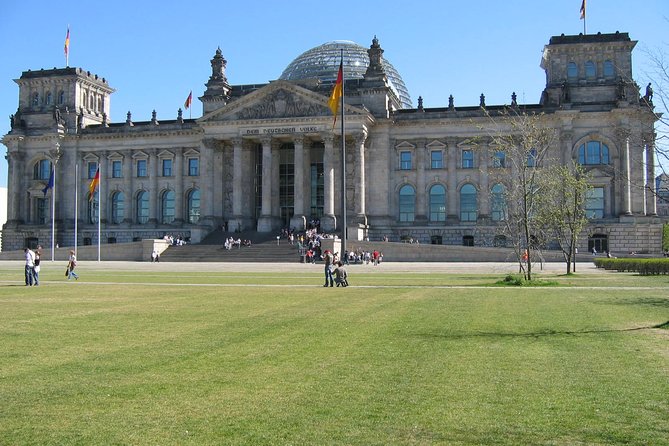 Tours & Sightseeing in English of Berlin, Potsdam and Sachsenhausen - Key points to know before booking